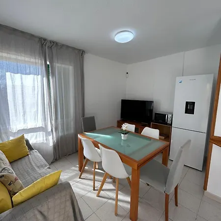 Amarilla Terrace *