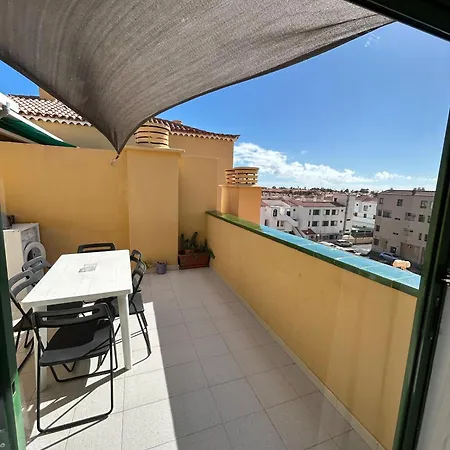 Amarilla Terrace Apartment